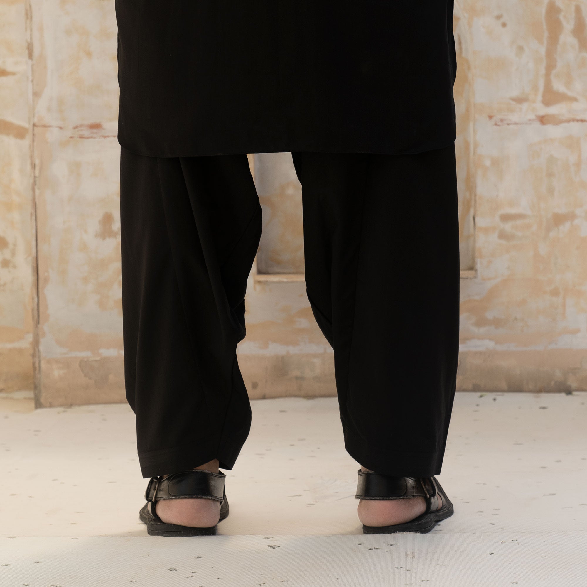 BLACK BLANDED KAMEEZ SHALWAR