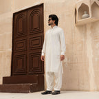 OFF-WHITE KURTA PAJAMA-SHALWAR