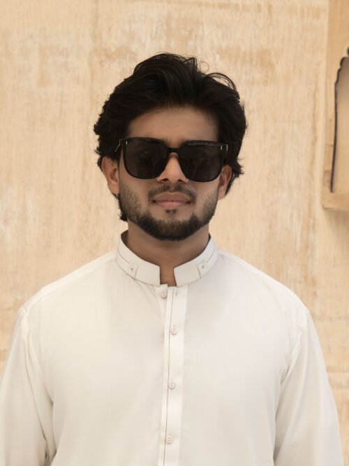OFF-WHITE KURTA PAJAMA